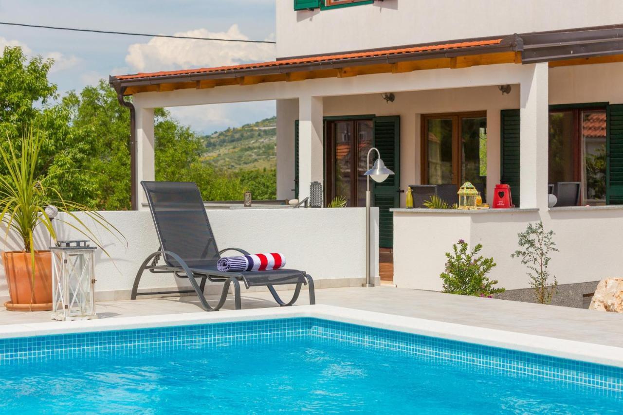 Villa Sunshine โรกอซนิซา ภายนอก รูปภาพ